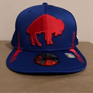NWT! New Era Buffalo Bills historic logo sideline hat 7 1/8